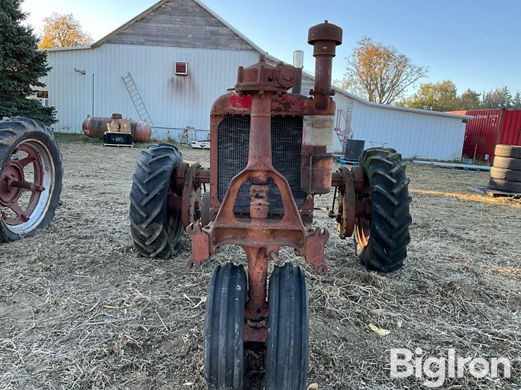 1937-international-3-image-2