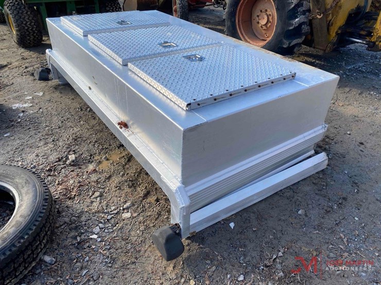 aluminum-headache-rack-image-2