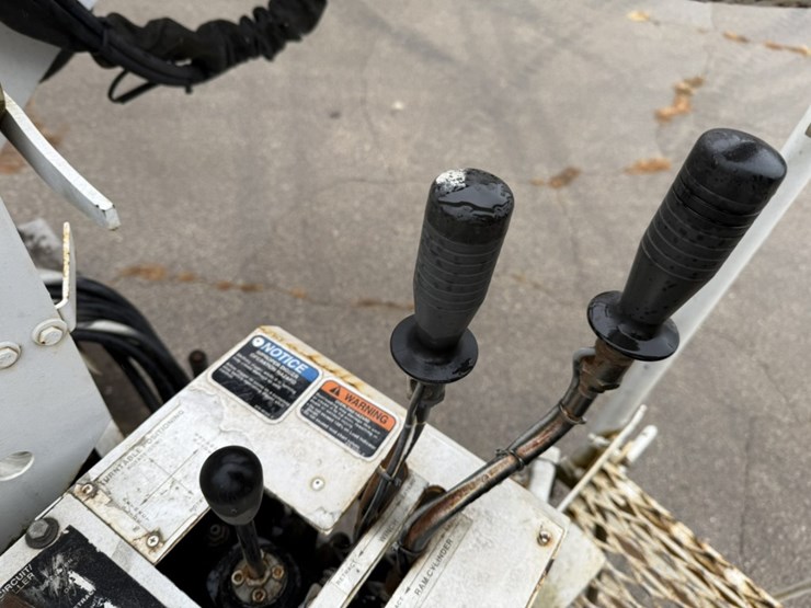 2002-caterpillar-3126-image-71