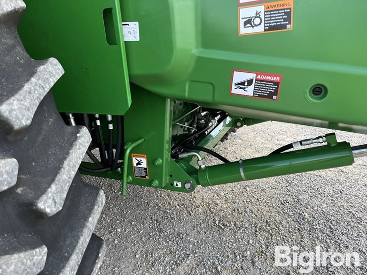 2024-john-deere-s780-image-16