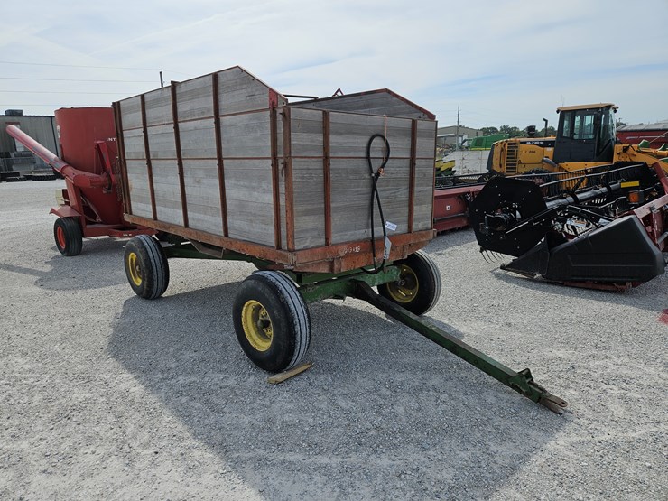 #203458-•-heider-box-wagon-image-7