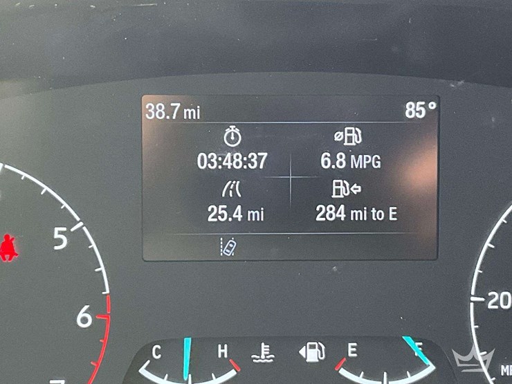 2025-ford-transit-image-12