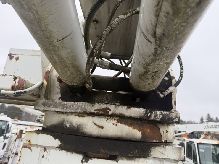 2006-international-7300-image-55