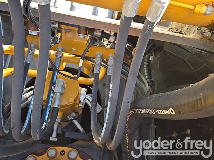 2023-sany-sy225-image-62