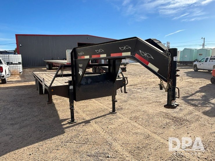 2013-lone-star-gooseneck-trailer-(gp12100,-unit-809)-image-4