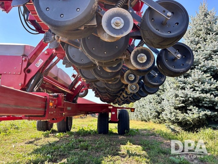 2012-case-ih-1240-image-37