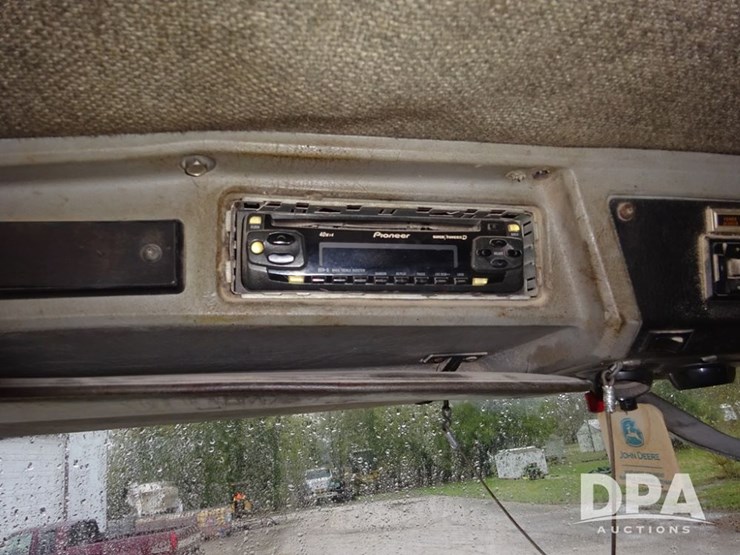 1990-kenworth-liquid-nurse-truck-(pz14113)-image-89