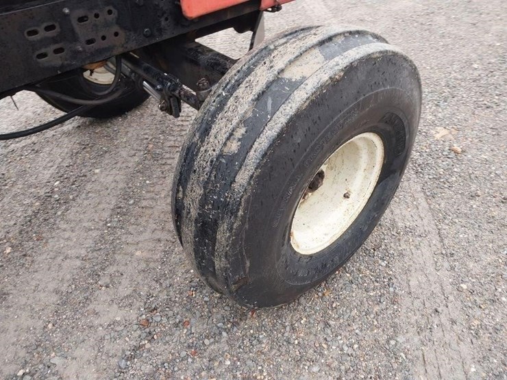 agco-allis-7060-image-12