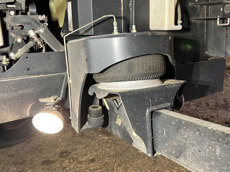 2018-case-ih-wd2504-image-33