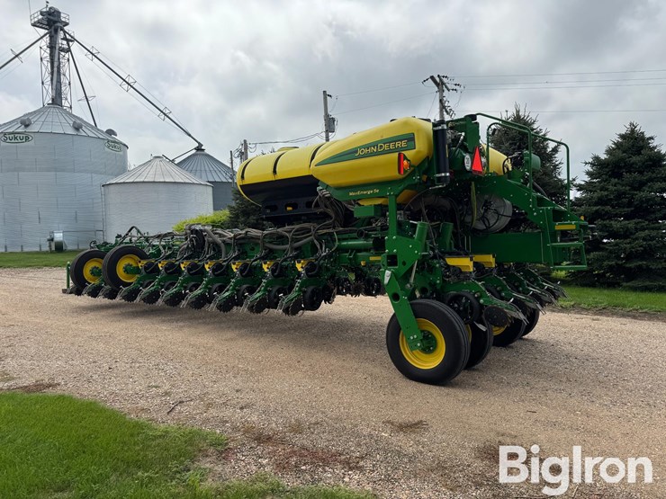 2020-john-deere-1775nt-image-7