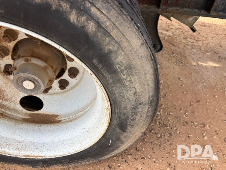 1998-daco-trailer-corp.-dry-tender-trailer-(gp12101,-unit-793)-image-45