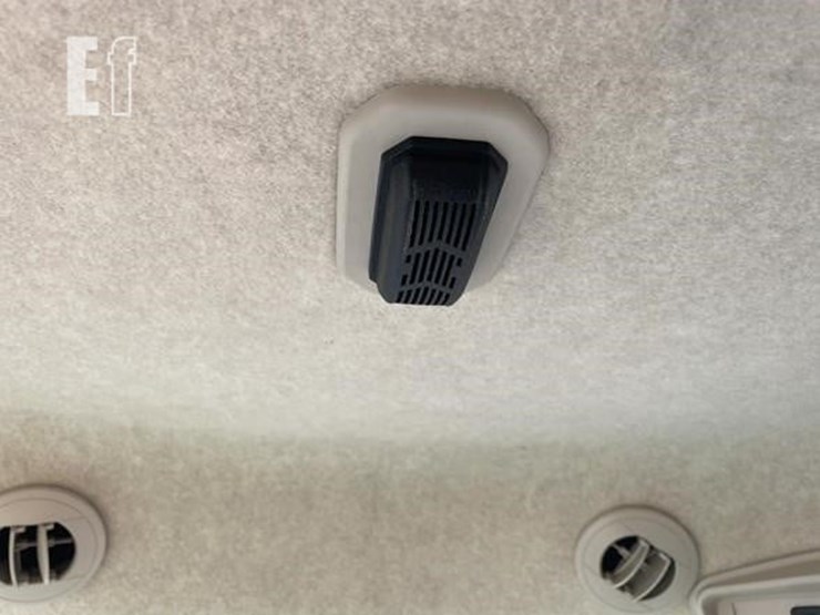 2020-john-deere-s770-image-58