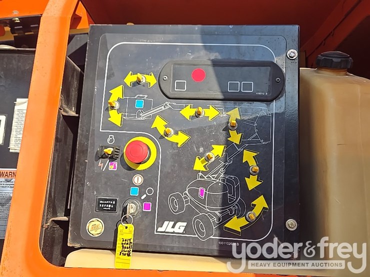 2014-jlg-800aj-image-103