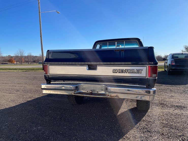 #1076-•-1985-chevy-pickup-truck-(has-wi-title)-image-6