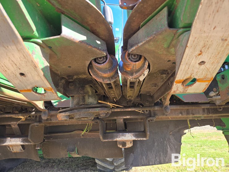 2008-john-deere-608c-stalkmaster-image-12