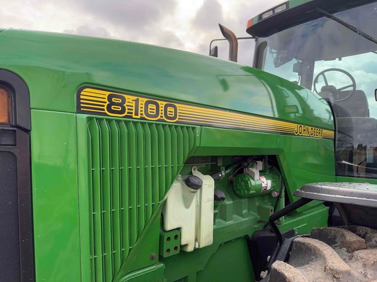 1995-john-deere-8100-image-4