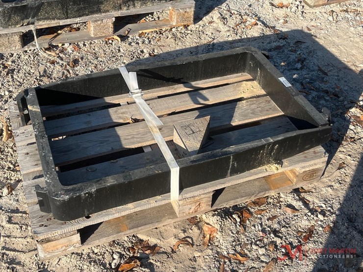 (2)-43"-x-5"-forklift-forks-image-3