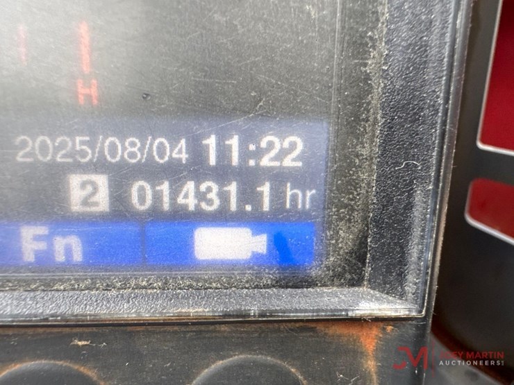 2020-takeuchi-tl8r-image-14