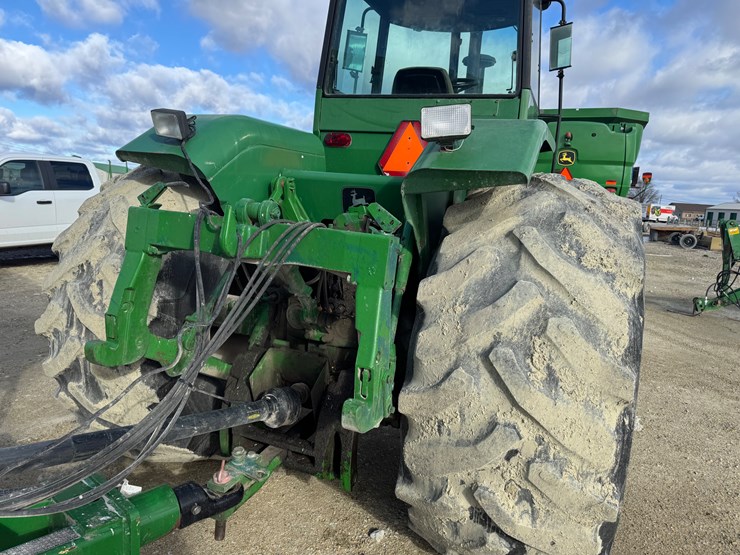 john-deere-8640-image-10