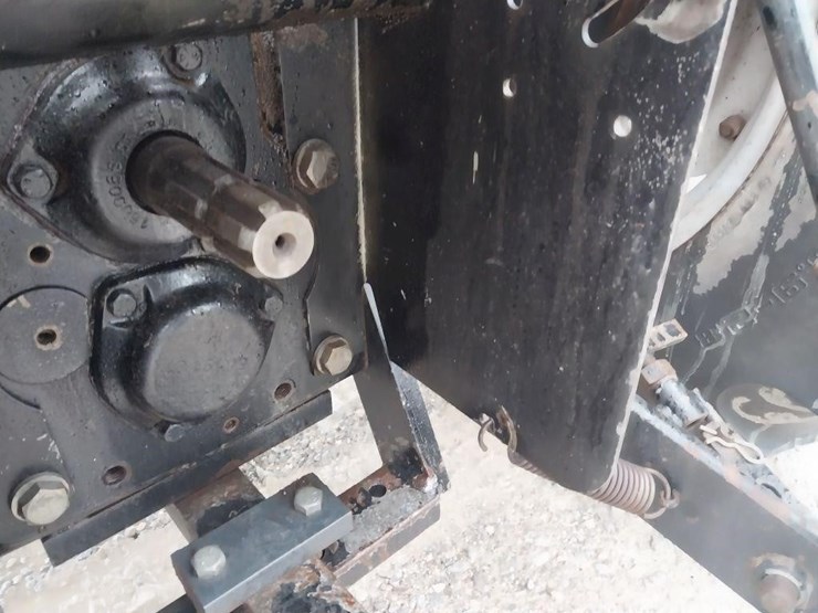 case-ih-3220-image-6