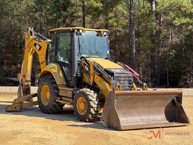 2017-caterpillar-420f-it-image-1