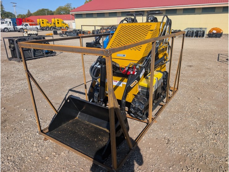 agt-mx-mrt14-mini-skid-steer-image-2