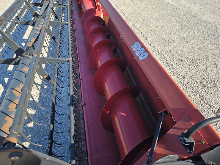 2006-case-ih-1020-image-3