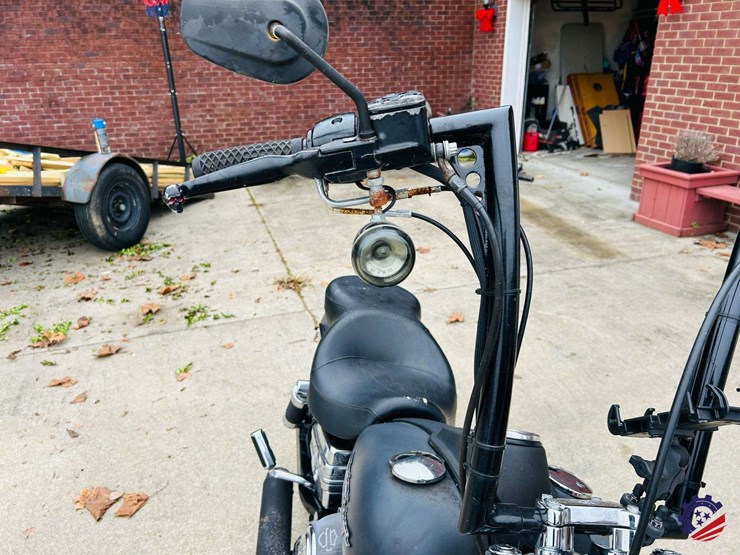 2006-harley-davidson-fxdb-dyna-street-bob-motorcycle-image-9