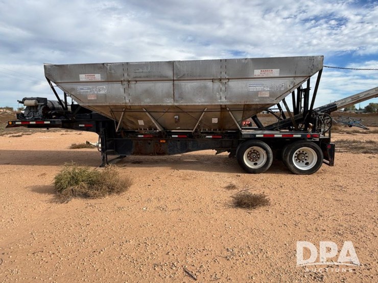 1998-daco-trailer-corp.-dry-tender-trailer-(gp12101,-unit-793)-image-17