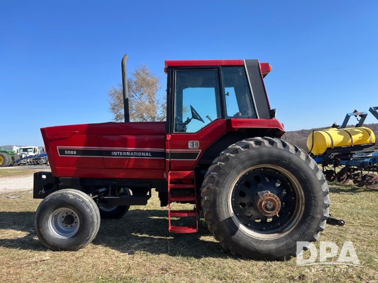 case-ih-5088-image-10