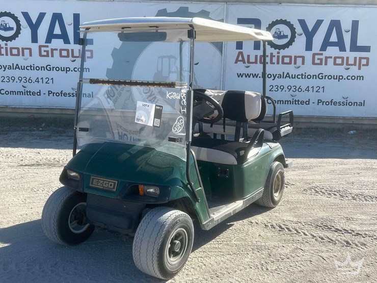 ez-go-golf-cart-image-1