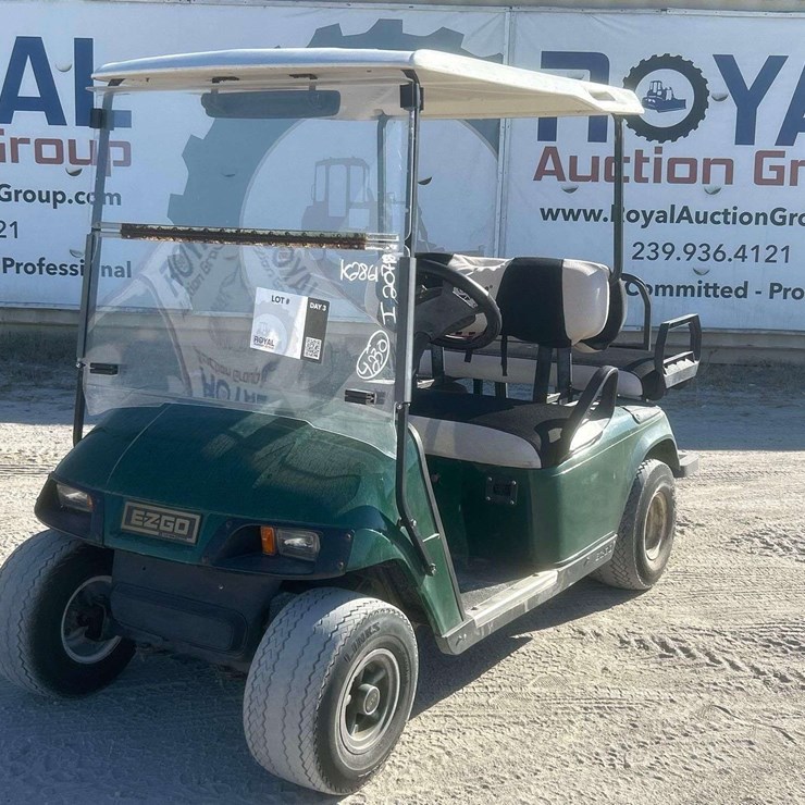 EZ-GO golf cart