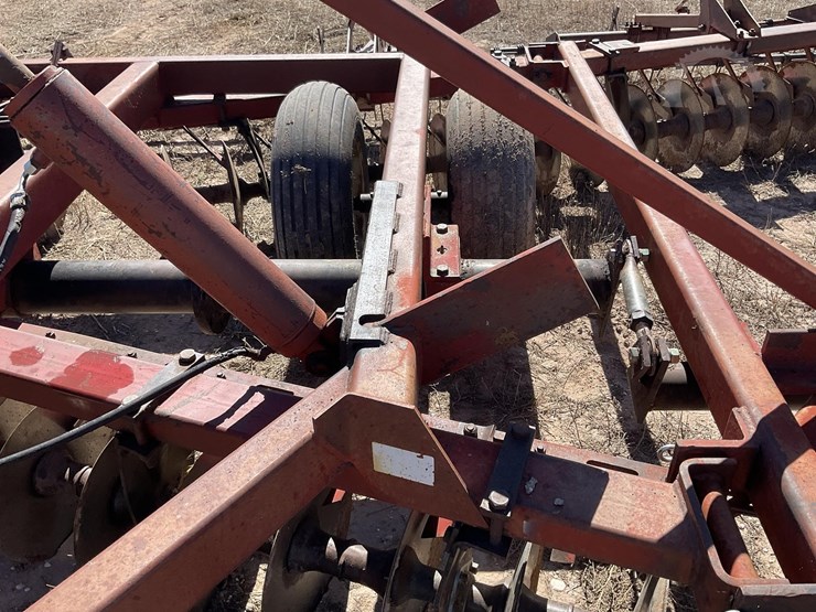 international-490-image-8