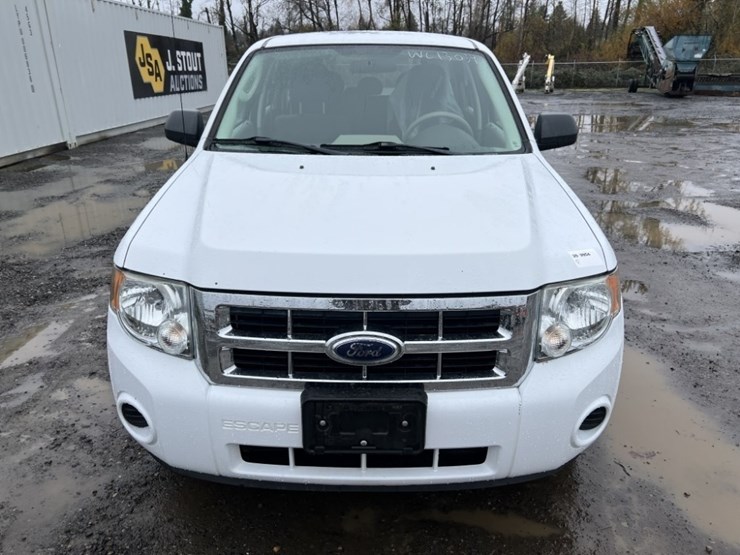 2009-ford-escape-image-8