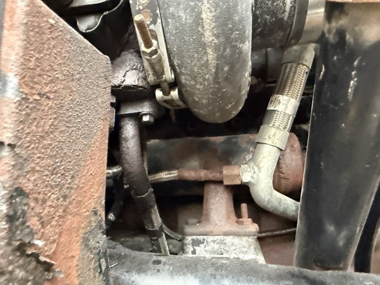 2005-international-8600-image-25