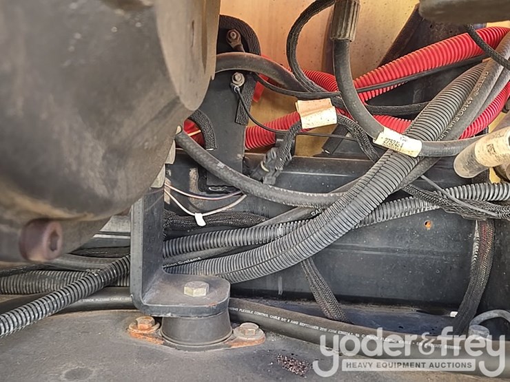 2014-jlg-800aj-image-82