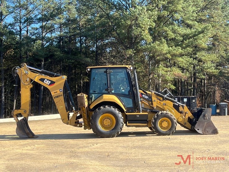 2017-caterpillar-420f-it-image-6