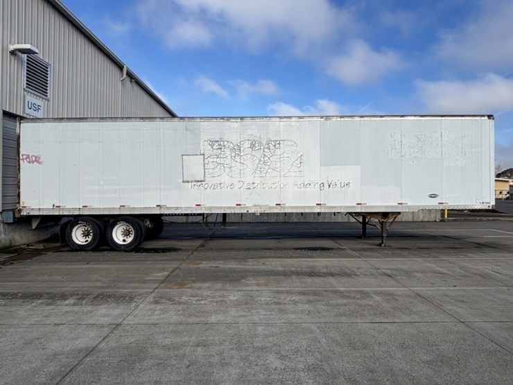 strick-trailer-image-3