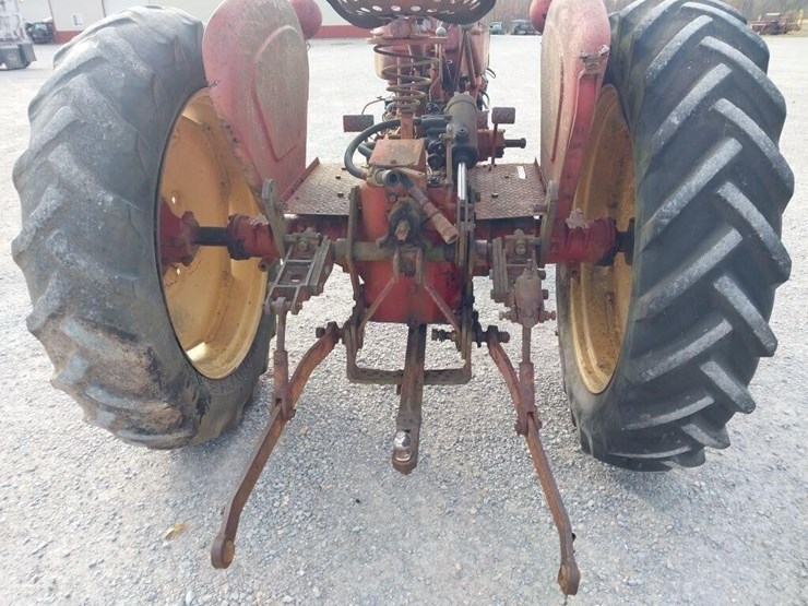 massey-ferguson-44-image-5