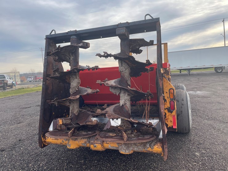 kuhn-knight-2044-image-6