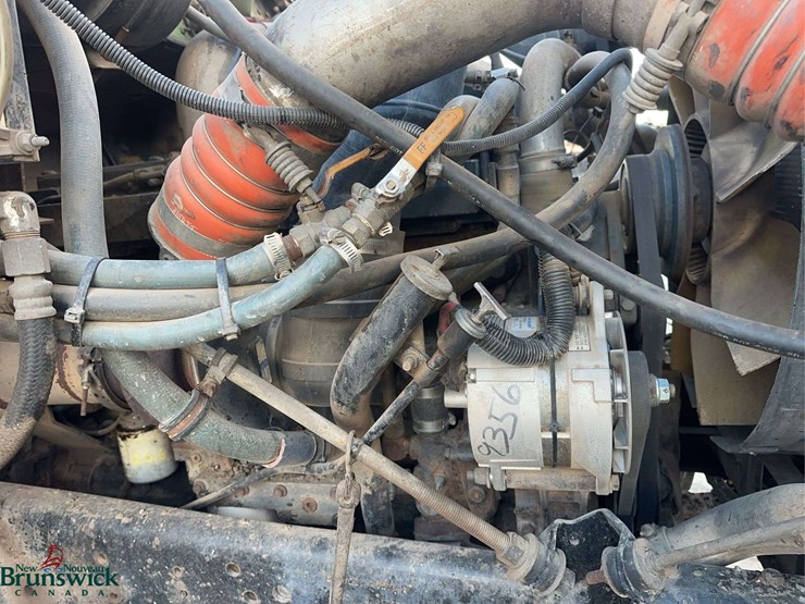 2000-international-2574-image-22