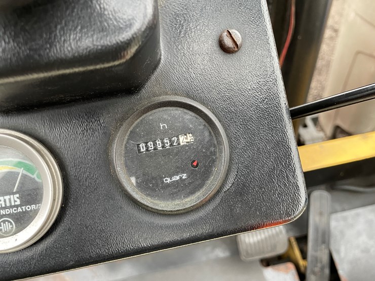 #1094-•-yale-3,000lbs-electric-forklift-image-8