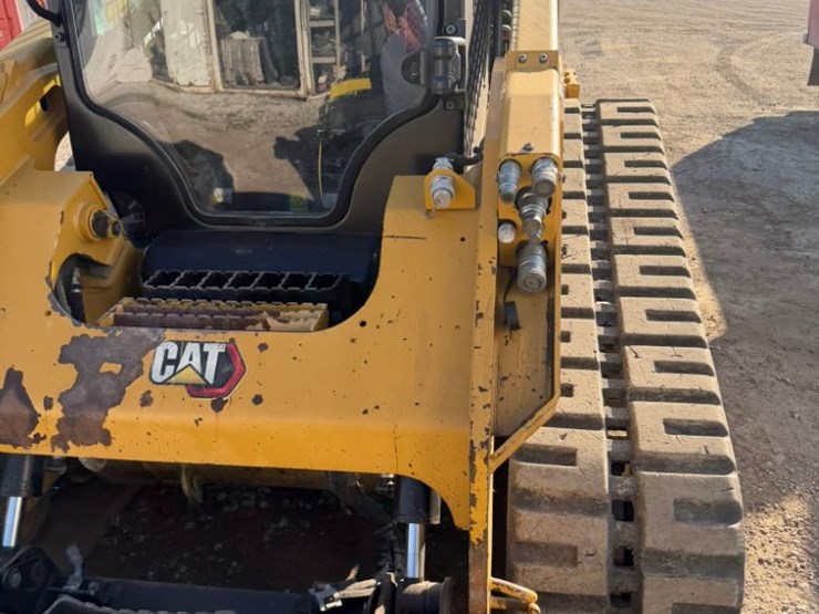 2022-caterpillar-299d3-xe-image-15