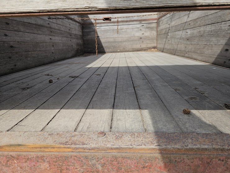 #203458-•-heider-box-wagon-image-5