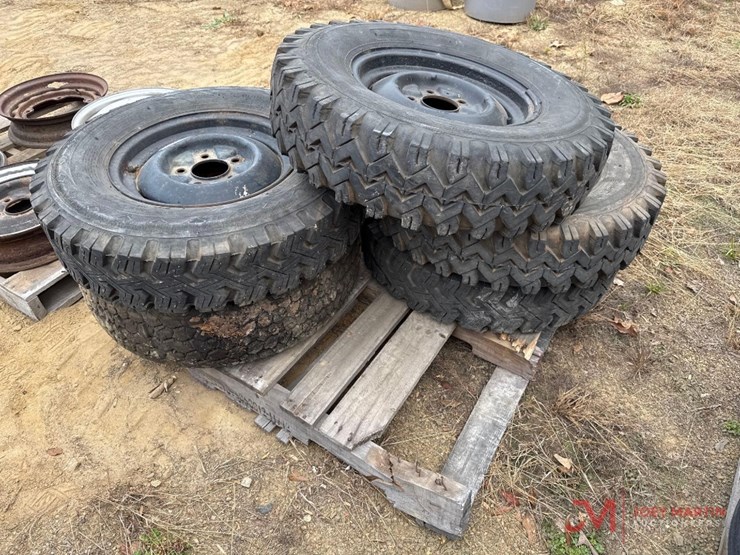 (5)-7.50-16-truck-tires-image-1