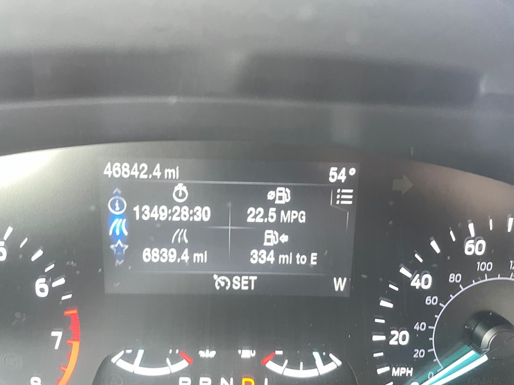 2021-ford-explorer-image-31