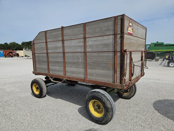 #203458-•-heider-box-wagon-image-4