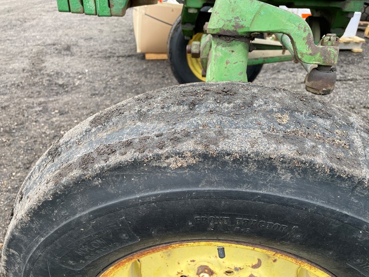 john-deere-4020-image-10