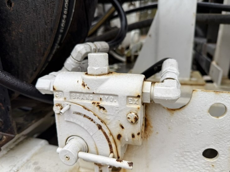 2002-caterpillar-3126-image-47