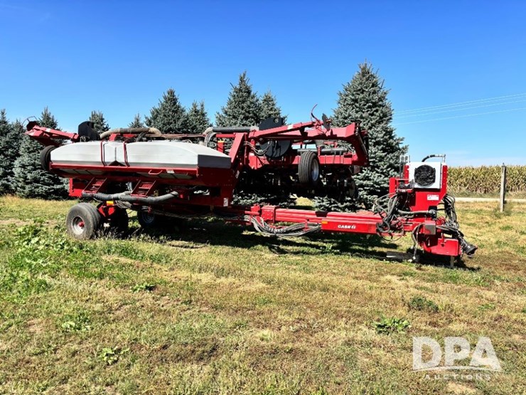 2012-case-ih-1240-image-23